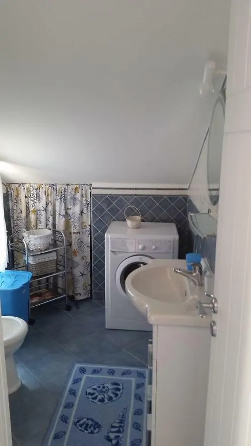 Villa Mansarda Camelie Via Dei Normanni, 45 Campofelice Di Roccella Сasa de vacaciones